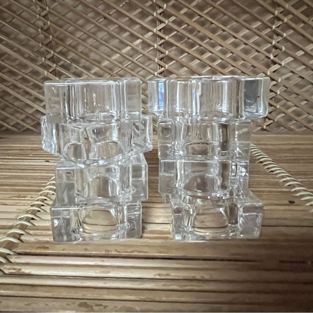 Lucite Napkin Rings - Picture 5 of 7